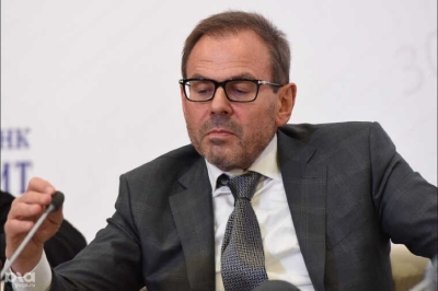 Газпромбанк отозвал охрану с судна, где ожидают встречи Литвак и Мельниченко
