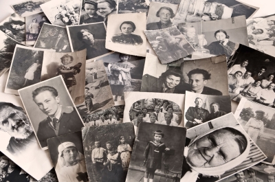 Как атрибутировать фотоснимки?